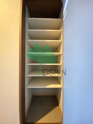 【玄関】 | サードプレイス吉塚駅前 | 下駄箱もしっかりついてます！