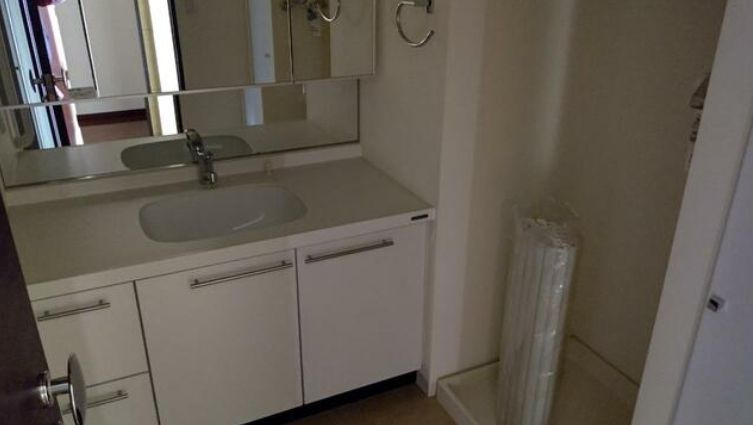 リビオアクシスプレイスの独立洗面台