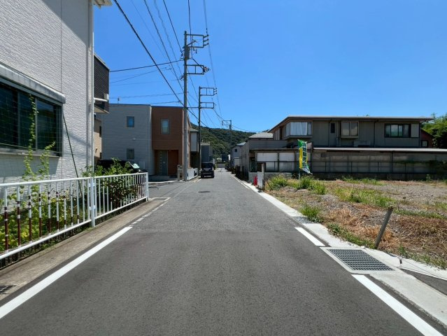 平塚市山下1丁目売地　№3の前面道路含む現地写真|前面道路含む現地写真です