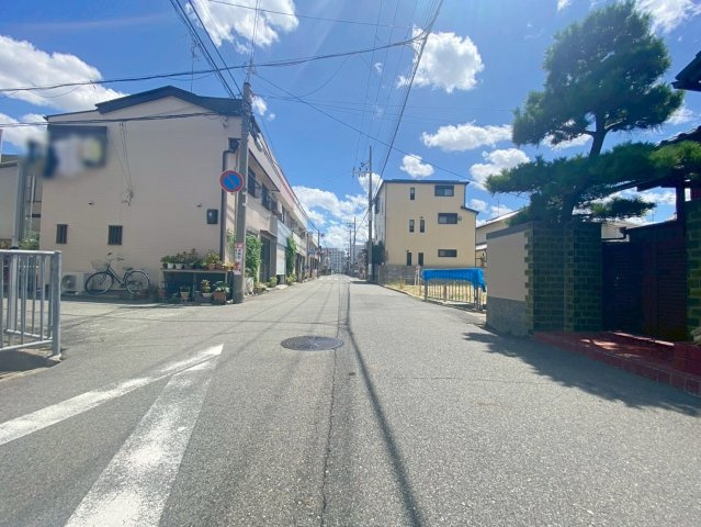 塚口町４丁目の前面道路含む現地写真|ご自宅から現地まで、当社スタッフがお車にて「送り迎え」も可能です！お気軽にお問い合わせください！