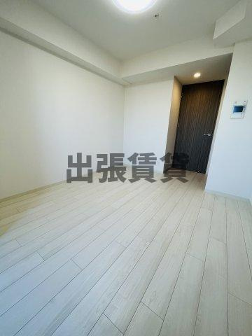 仲介手数料０円！M-Luxe丸の内の居間・リビング