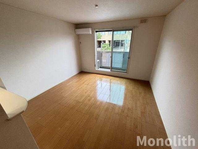 シティハイム加茂の居間・リビング