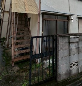 メイクハウス小岩の玄関