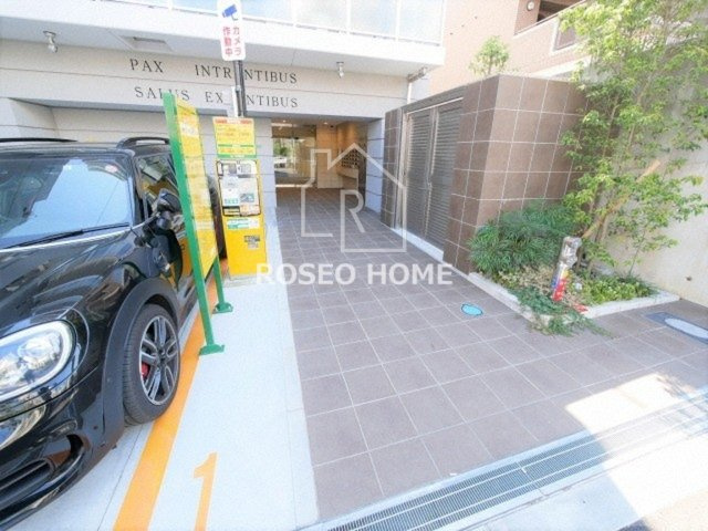 La CASA玉造のエントランス