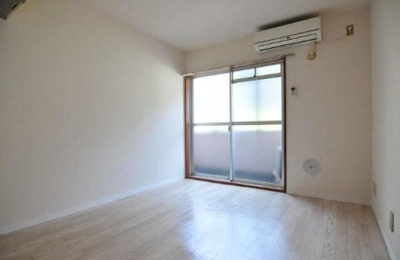 【寝室】 | メゾン・ド・ロンジェ