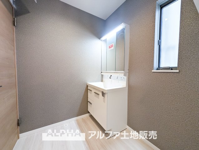 昭島市中神町2丁目新築5棟現場　のランドリースペース