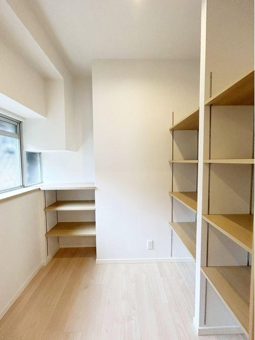 メガロコープ西宮Ⅱ　２号棟の収納