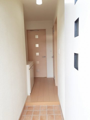 【玄関】 | ラ・ヴィーユ | 落ち着いた玄関です