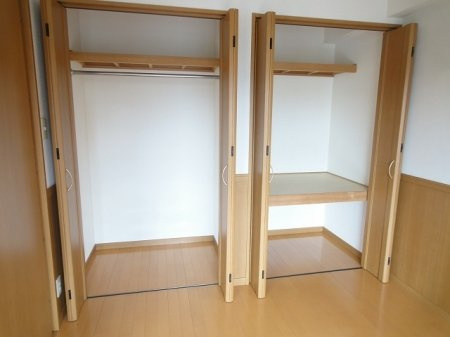 熊本市南区近見６丁目の賃貸マンションの収納