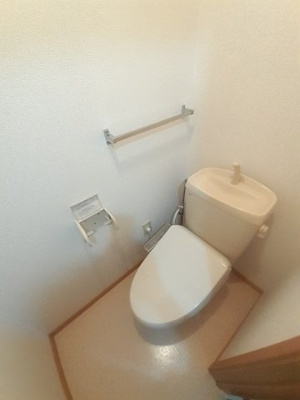 【トイレ】 | オーブリーメイプル楓 | シンプルで使いやすいトイレです