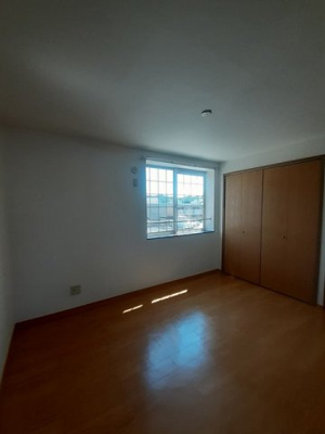 【内装】 | オーブリーメイプル楓 | 内装は落ち着いています