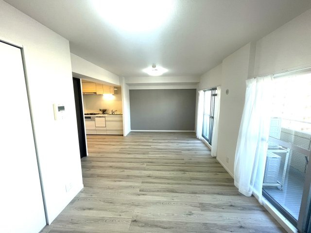 三愛シティライフ箱崎Ⅱの居間・リビング