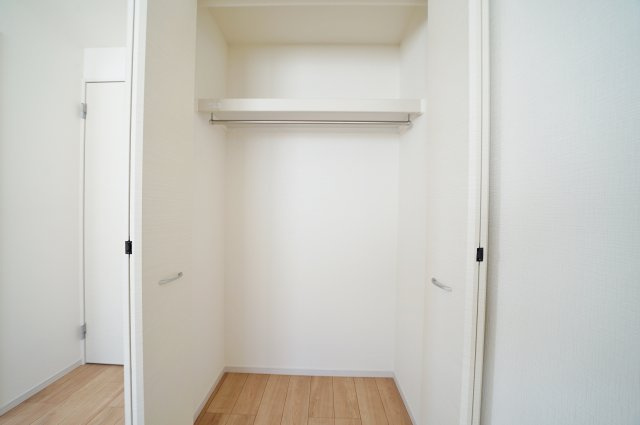 【保土ケ谷区新井町203-2全2棟新築戸建て】★仲介手数料無料★（新井小学校・新井中学校）の収納