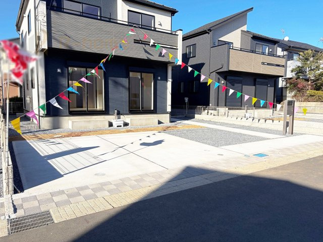 牛久市さくら台1丁目4期　新築戸建て　2号棟の駐車場|カースペースは2台お停めいただけます♪