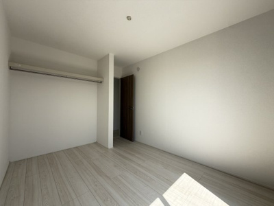 【洋室】 | 金武町金武（全4棟） | 2号棟　洋室5.25帖＋CL付き♪