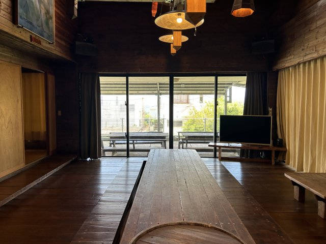 宜野座・ペンションの内装