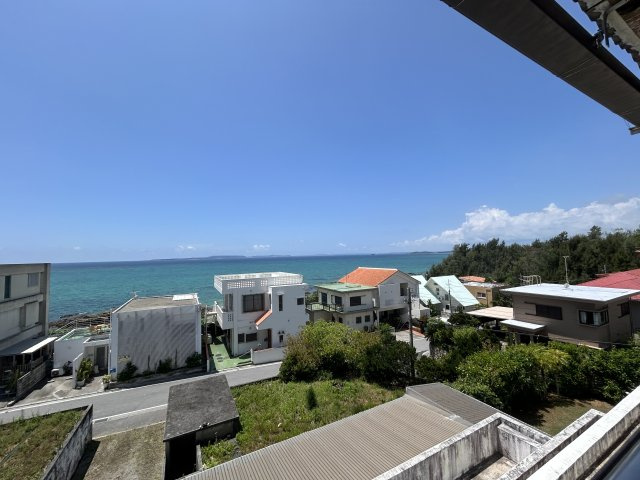 宜野座・ペンションの展望