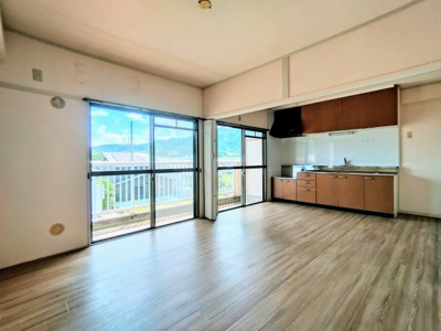 【居間・リビング】 | マンション青い木