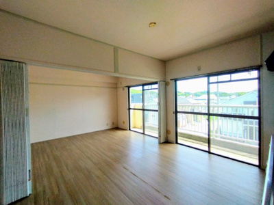 【居間・リビング】 | マンション青い木