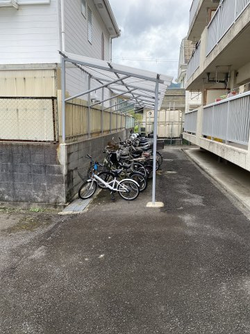 マンション青い木のその他|駐輪場