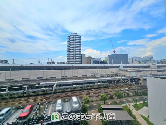 センチュリー宇都宮弐番館の展望|6階玄関外からの西側の眺望です