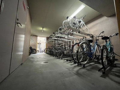 【その他共用部分】 | プレサンス本町リアルシティ | プレサンス本町リアルシティ　駐輪場