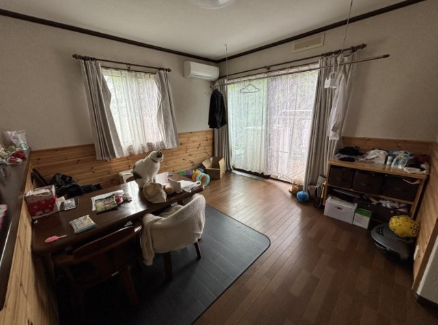 栃木県小山市横倉新田 中古戸建の居間・リビング