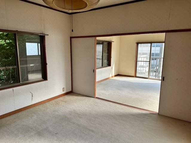 栃木県小山市間々田の洋室