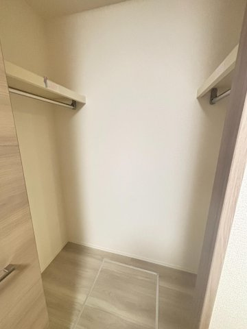 Ｄ-ＲＯＯＭ ＰＲＥＭＩＵＭ 多磨霊園駅の収納