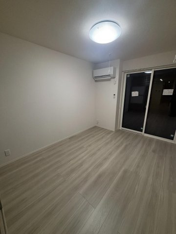 Ｄ-ＲＯＯＭ ＰＲＥＭＩＵＭ 多磨霊園駅の寝室