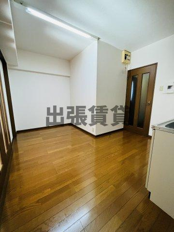 仲介手数料0円！レジデンス黒龍の居間・リビング