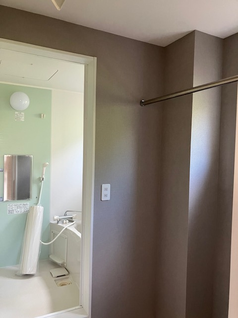 プランドールの洗面所|ゆったりとした脱衣所です