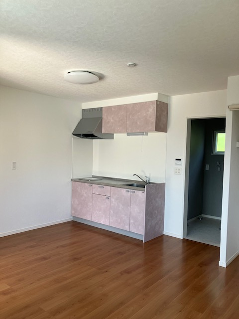 プランドールの居間・リビング|明るいお部屋です