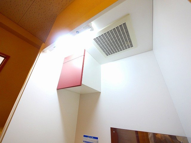 レオパレスエスペランサのキッチン|使いやすいキッチンです