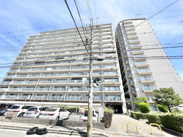 Ｍプラザ枚方弐番館の外観|外観もきれいです