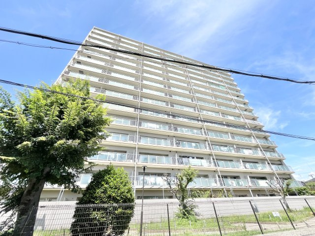 Ｍプラザ枚方弐番館の外観|きれいな外観です