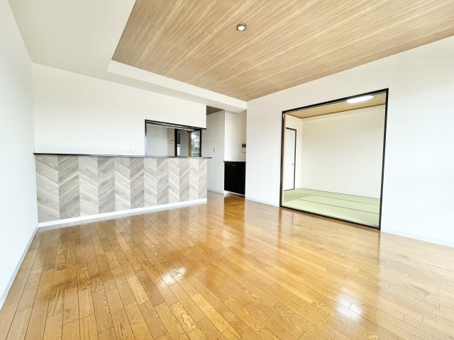 Ｍプラザ枚方弐番館の居間・リビング|ゆったり過ごせる居間です