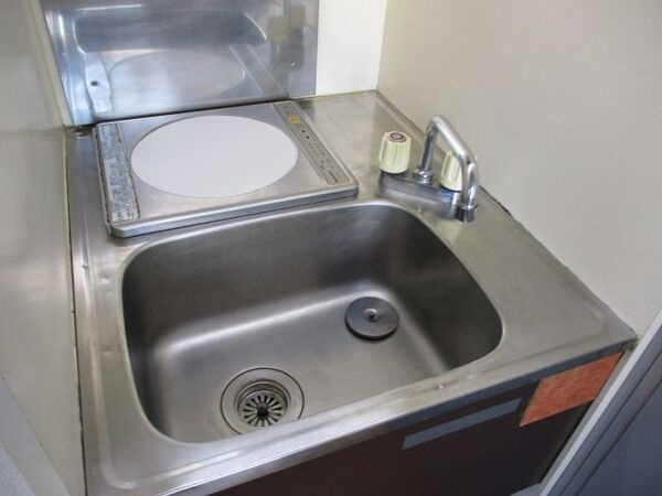 マートルコート駒沢大学　駒沢大学・駒沢公園徒歩圏内　Luup有　24時間ゴミ出し可　のキッチン