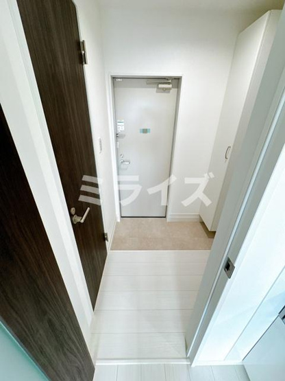 【玄関】 | EIWA First Heights