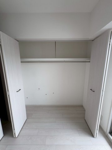 大阪市福島区玉川３丁目の賃貸マンションの収納