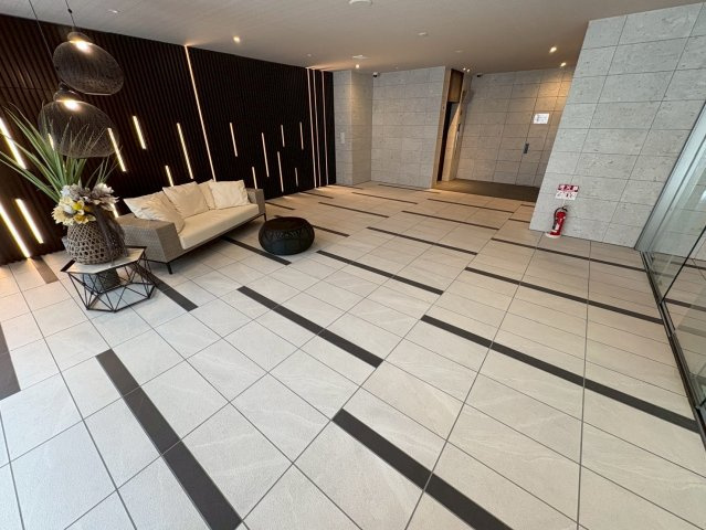 大阪市福島区玉川３丁目の賃貸マンションのロビー