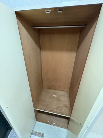 大阪市西区本田２丁目の賃貸マンションの収納