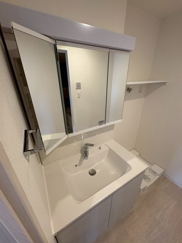 大阪市福島区玉川３丁目の賃貸マンションの洗面所