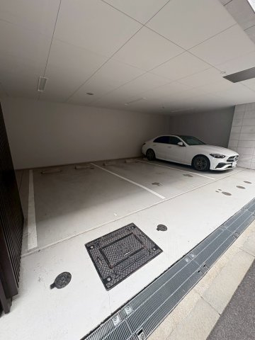 大阪市福島区玉川３丁目の賃貸マンションの駐車場