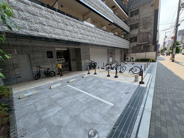 大阪市西区南堀江２丁目の賃貸マンションの駐車場