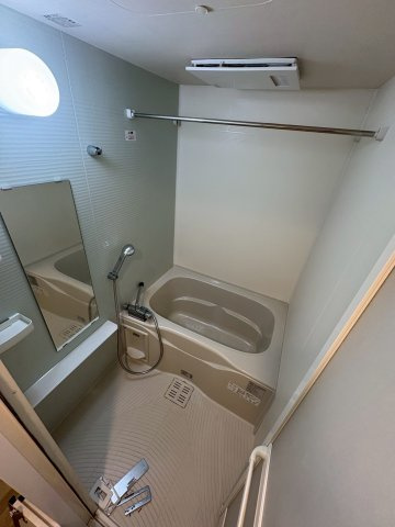 大阪市西区阿波座１丁目の賃貸マンションの浴室