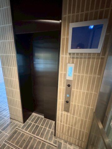 ジェーグランコート京町堀のその他