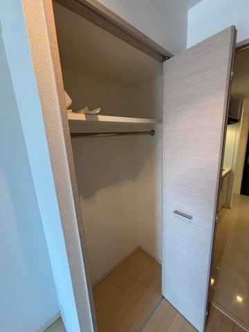 大阪市中央区内平野町２丁目の賃貸マンションの収納