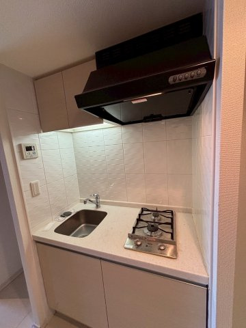 大阪市中央区内平野町２丁目の賃貸マンションのキッチン