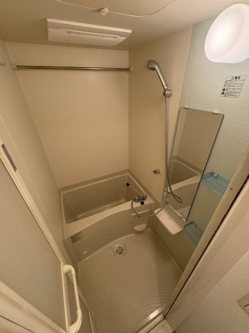 大阪市福島区鷺洲５丁目の賃貸マンションの浴室